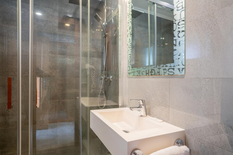Bathroom 4, Hotel Costa Azahar, Castellón