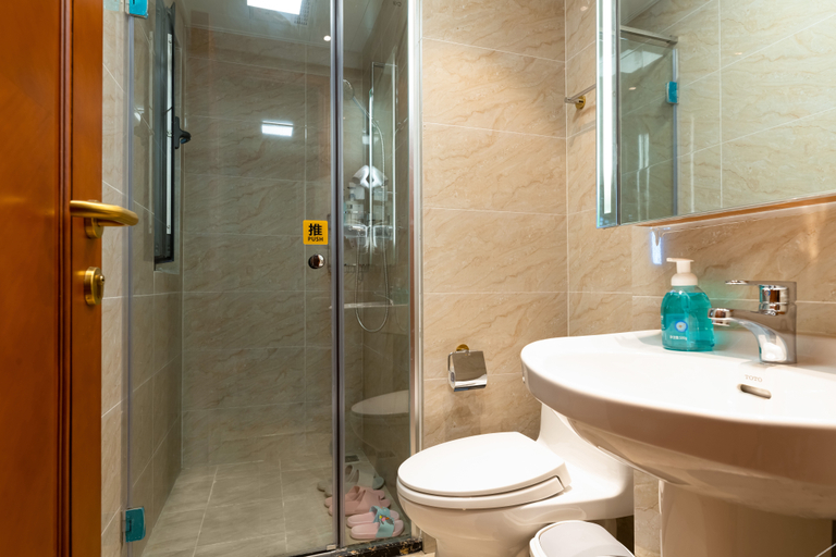 Bathroom 3, Yuehai Holiday Apartment (Qidong Evergrande Venice), Nantong