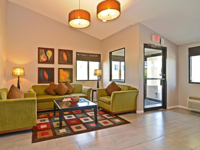 Public Area 5, Lexington Inn & Suites - N.W. Chicago West/Elgin, Cook