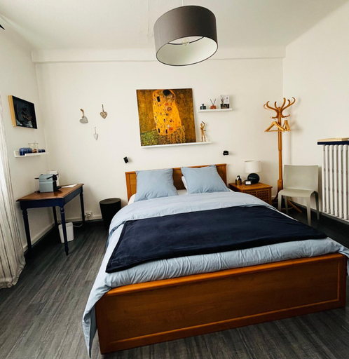 Bedroom 5, Le 8, Bas-Rhin