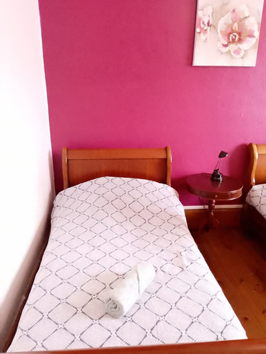Room 3, Le G te des Pr s Terrasse Parking Gratuit 5pers, Pas-de-Calais