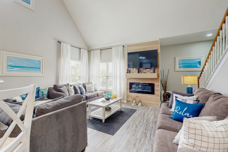 Living area 3, Spacious Condo With Themed Rooms, Foosball Table and Shared Pool, Osceola