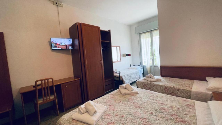 Bedroom 2, Hotel Villa Verde, Forli' - Cesena