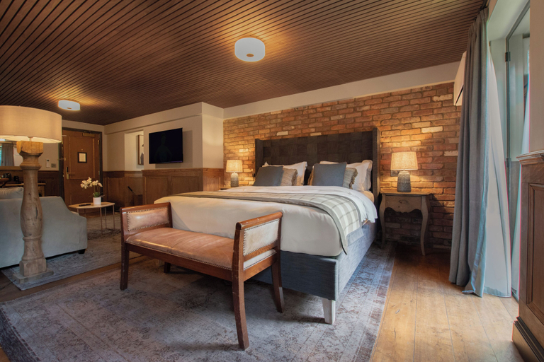 Room 5, The Waterway Pub and Rooms, London