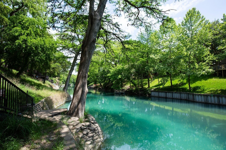 Property grounds 4, Cw B102 Graham Haus 2 Bedroom Condo, Comal