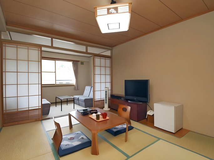 Bedroom 3, Shiga Palace Hotel, Yamanouchi