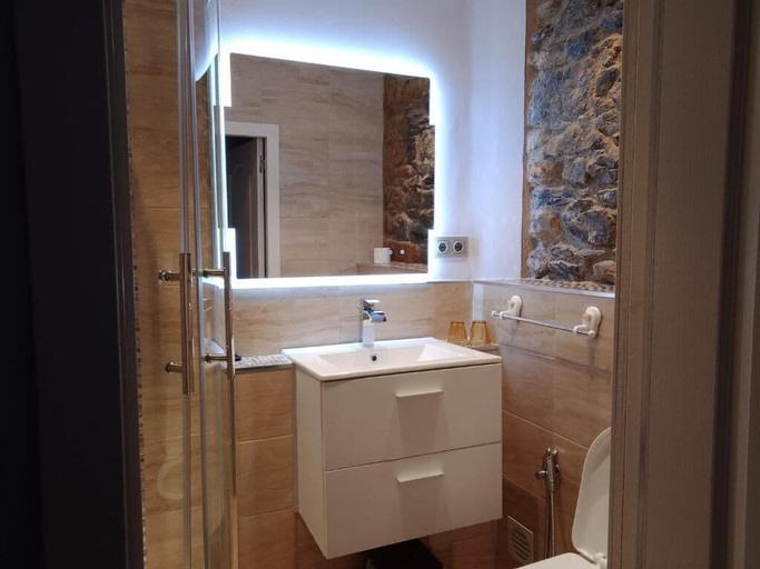 Bathroom 5, Hostal San Juan Oyarbide, Guipúzcoa