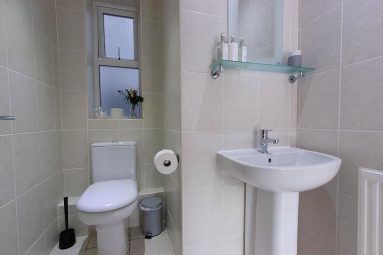Bathroom 4, The White House, East Sussex