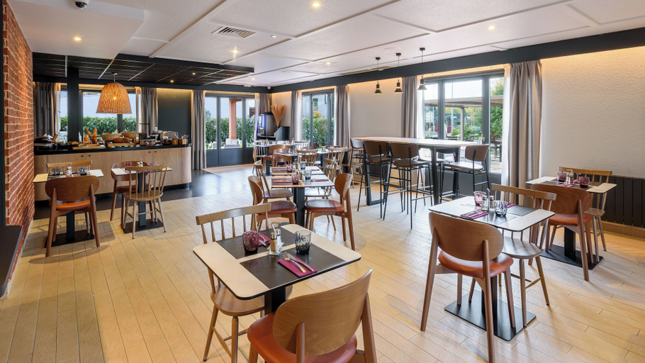 Food & Drinks 5, Campanile NATURE - Paris Ouest Gennevilliers Port, Hauts-de-Seine