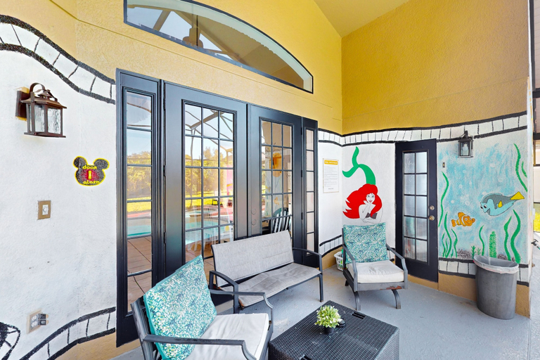 Terrace/patio, Spacious Home With Game Room and Mickey Shaped Pool and gas Grill, Osceola