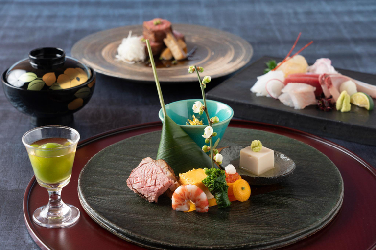 Food & Drinks 5, Coganoi Bay Hotel, Shirahama