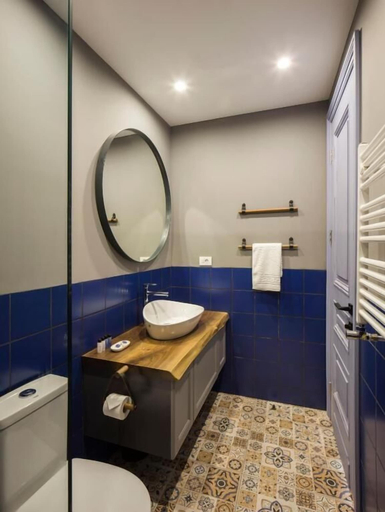 Bathroom 3, Hover Boutique Hotel