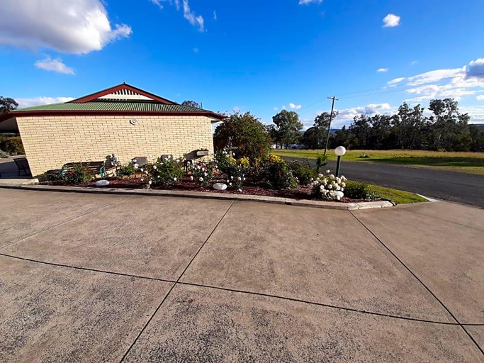 Exterior & Views, Country Rose Motel Warwick, Warwick - Central