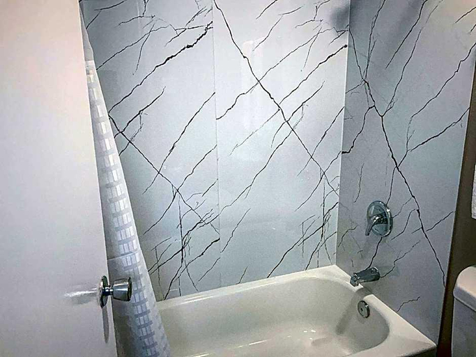 Bathroom, Americas Best Value Inn San Angelo, Tom Green
