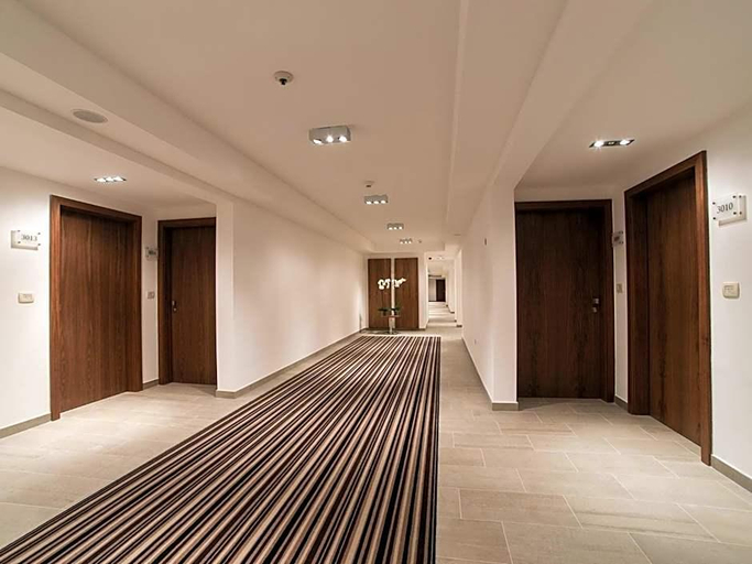 Exterior & Views 2, Aparthotel Miramare, Makarska