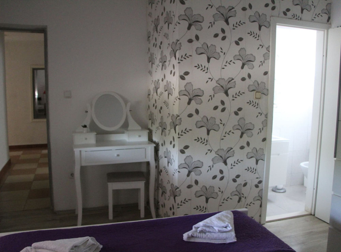 Room 2, Holiday Home Nadalina, Vodice