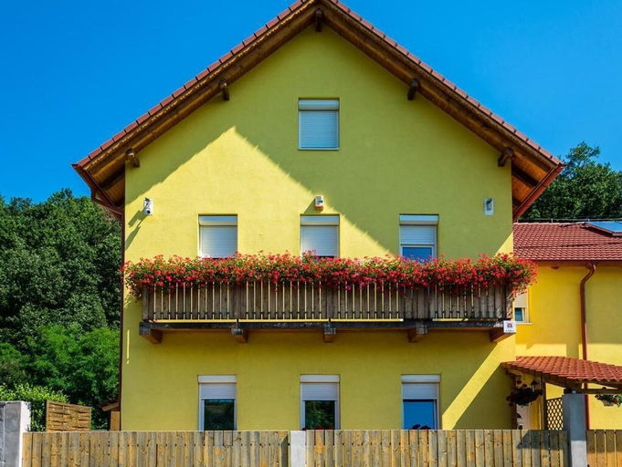 Exterior & Views 2, Bakterház Vendégház, Ózdi
