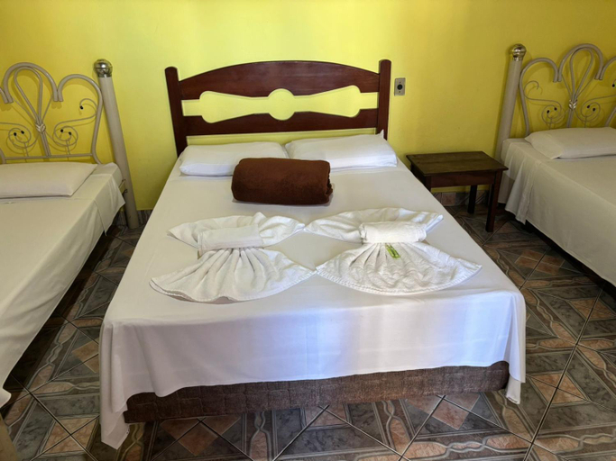 Bedroom 2, Pousada Dona Odilia, Parati