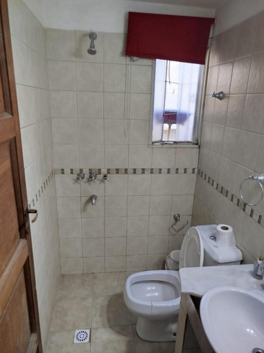 Bathroom 3, Tempo Suites, Capital