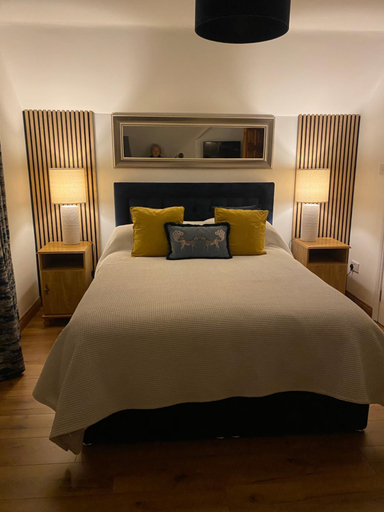 Bedroom 2, The Well Bed & Breakfast