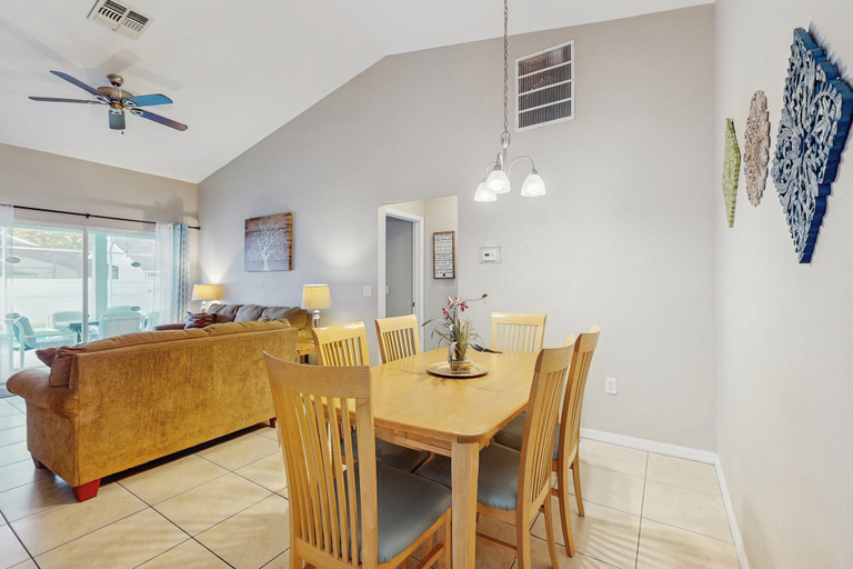 Interior 5, Spacious Retreat With Private Pool, Enclosed Yard, Wifi & Game Room, Lake