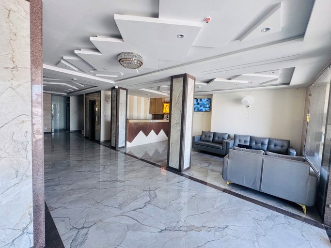 Lobby 3, HOTEL PURVI BY VILAASITAA INDORE, Indore