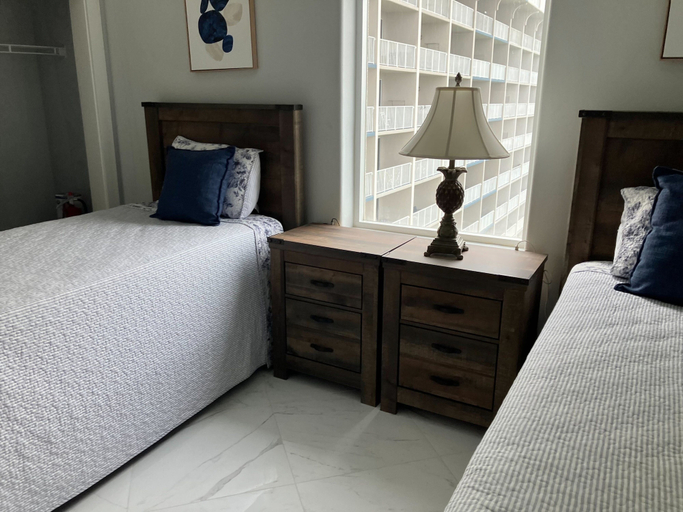 Bedroom 3, Blue Heron Beach II, Orange