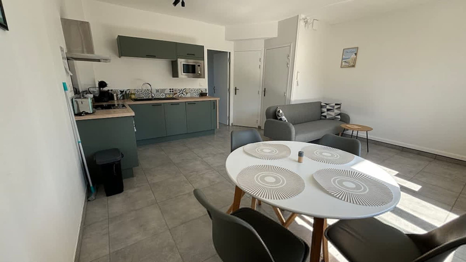 Room 3, Le Rietz 4 - Proche Gare T2 Tout Quip, Pas-de-Calais