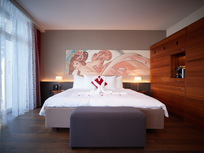 Bedroom 3, Belvedere Strandhotel, Niedersimmental