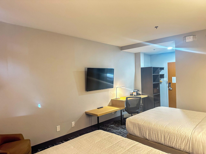 Bedroom 3, Clarion Pointe, Division No. 11