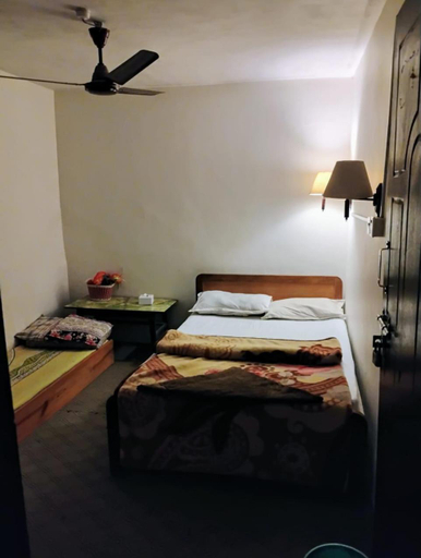 Bedroom 2, Double lake view homestay, Gandaki