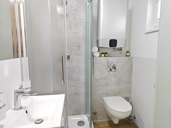 Bathroom 2, Camping Roznov, Vsetín