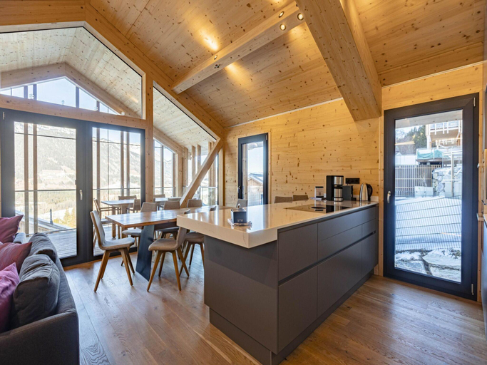 5, Attractive chalet on the slopes, Liezen