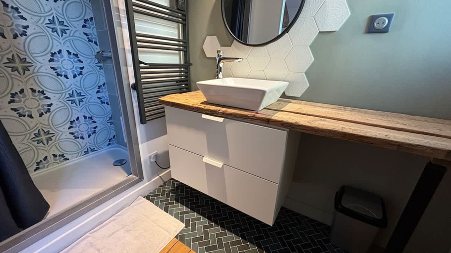 Room 2, L Echappee Boisee - Proche Gare et Centre, Pas-de-Calais