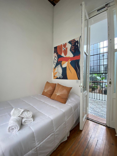 Bedroom 5, Casa Rebelion, Distrito Federal