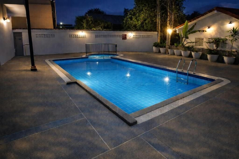 Pool 3, Karon Place, Pulau Phuket