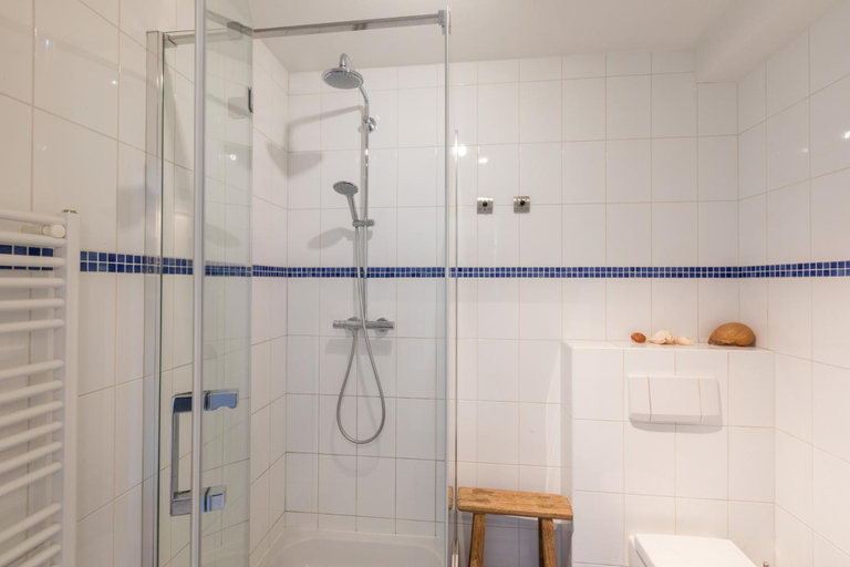 Bathroom 4, Apartment - Borne 56a Zoutelande, Veere