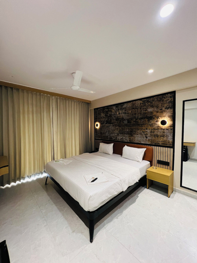 Room 5, Hotel Presidency, Surat