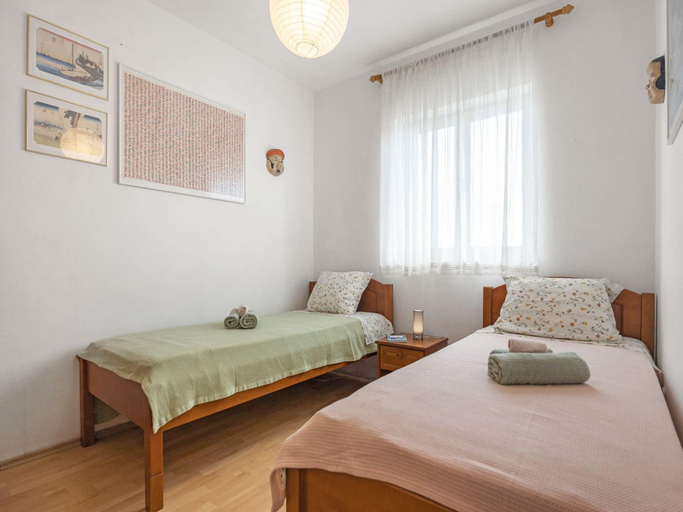 Bedroom 2, Apartment in Rakalj near Rock Beach, Marčana