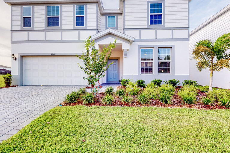 Exterior 5, Exquisite Home With Pool, Lanai, Game Room, Central AC, & Washer/dryer, Polk