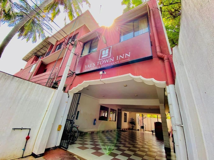 Exterior & Views, Yals town inn, Jaffna