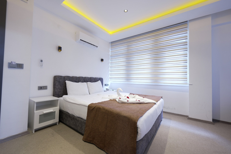 Bedroom 3, Marine Point Hotel, Antalya