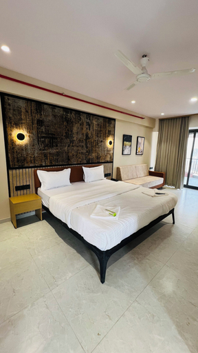 Room 3, Hotel Presidency, Surat