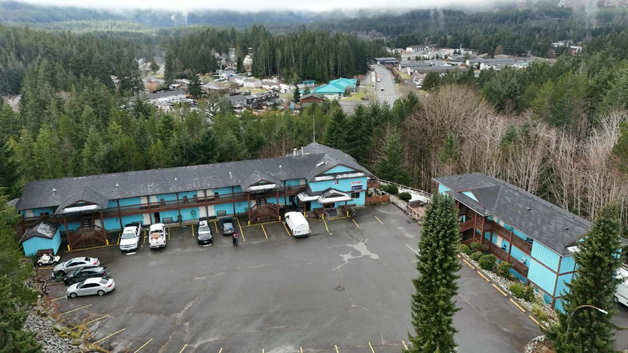 Others 2, Ridgeview Motor Inn, Comox-Strathcona