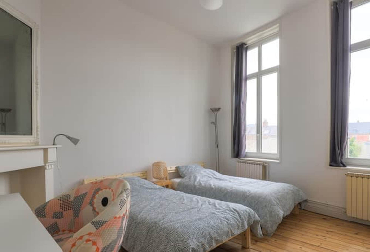 Room 2, Verlaine - Standing 2 Chambres Pour 4 Avec Balcon, Pas-de-Calais