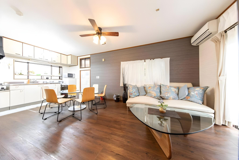 Others 4, K & K House, Takasaki