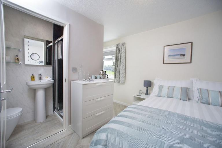 Bedroom 2, Castellor Bed & Breakfast, Anglesey