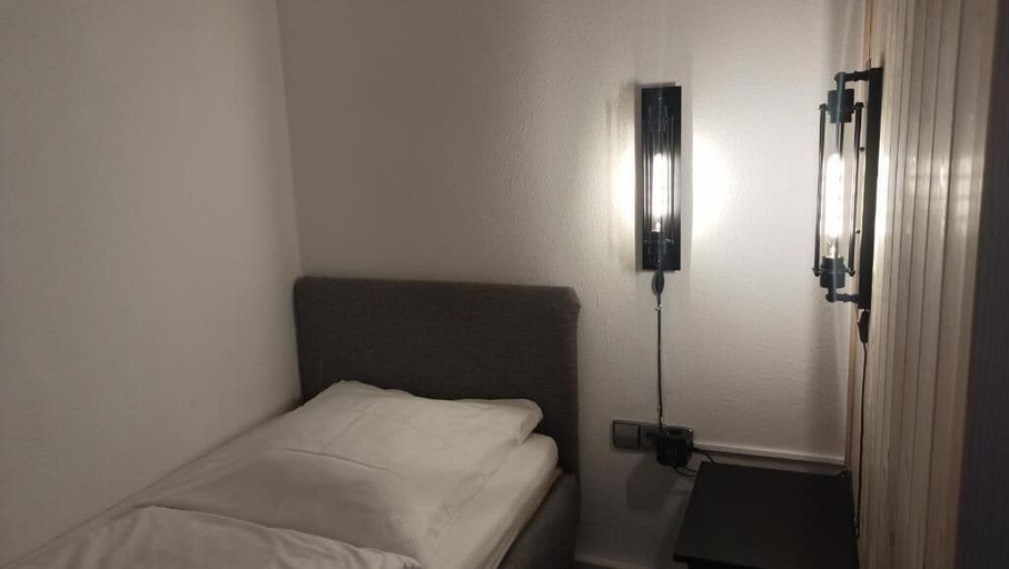 Bedroom 3, Gasthof Hirsch, Ortenaukreis