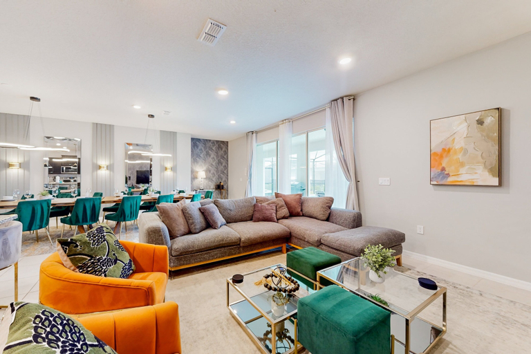 Living area 4, Inviting Family-friendly Home W/private Pool, Spa, Central AC, & W/D, Polk