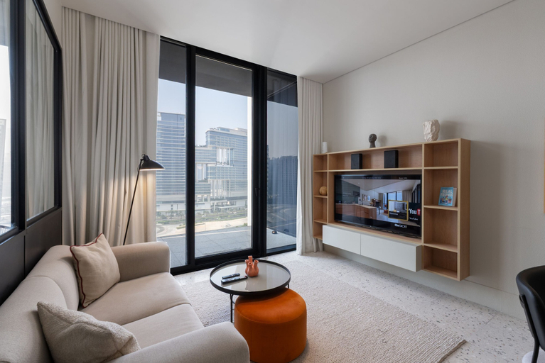 Room 4, Chic 1BR w Burj Views Near Downtown and Canal, Dubai
